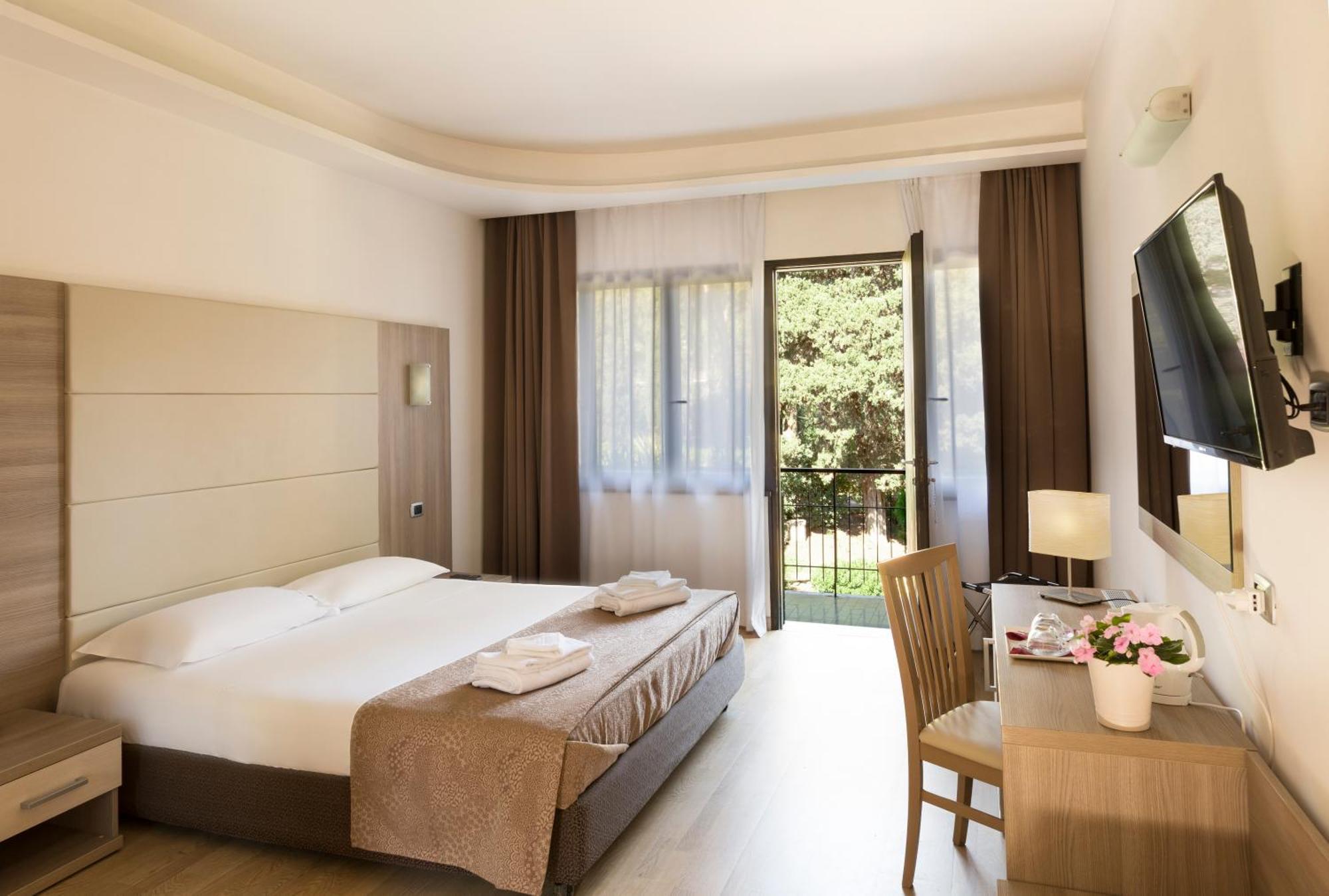 Hotel Boomerang 3*