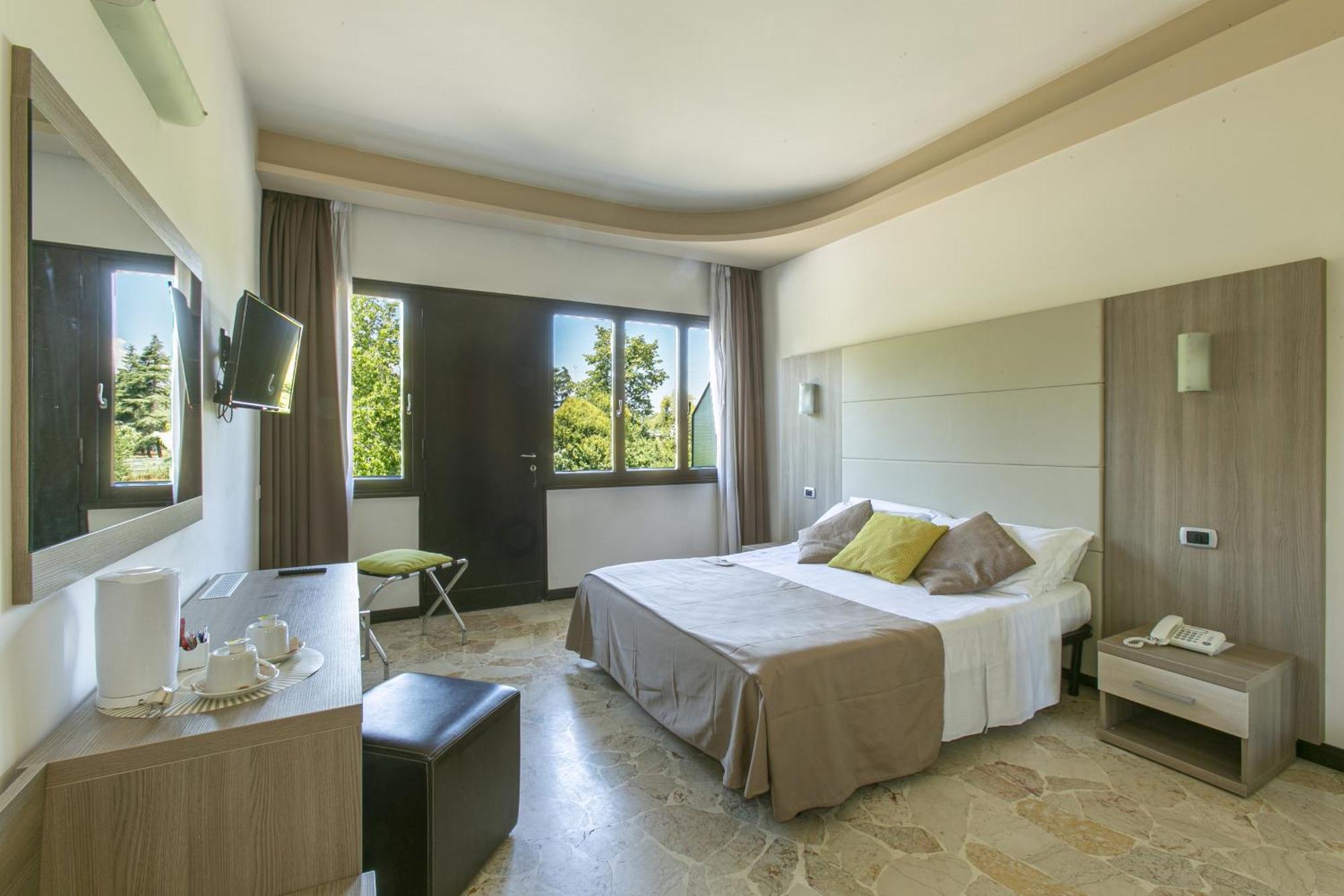 Boomerang Hotel La Massimina-Casal Lumbroso