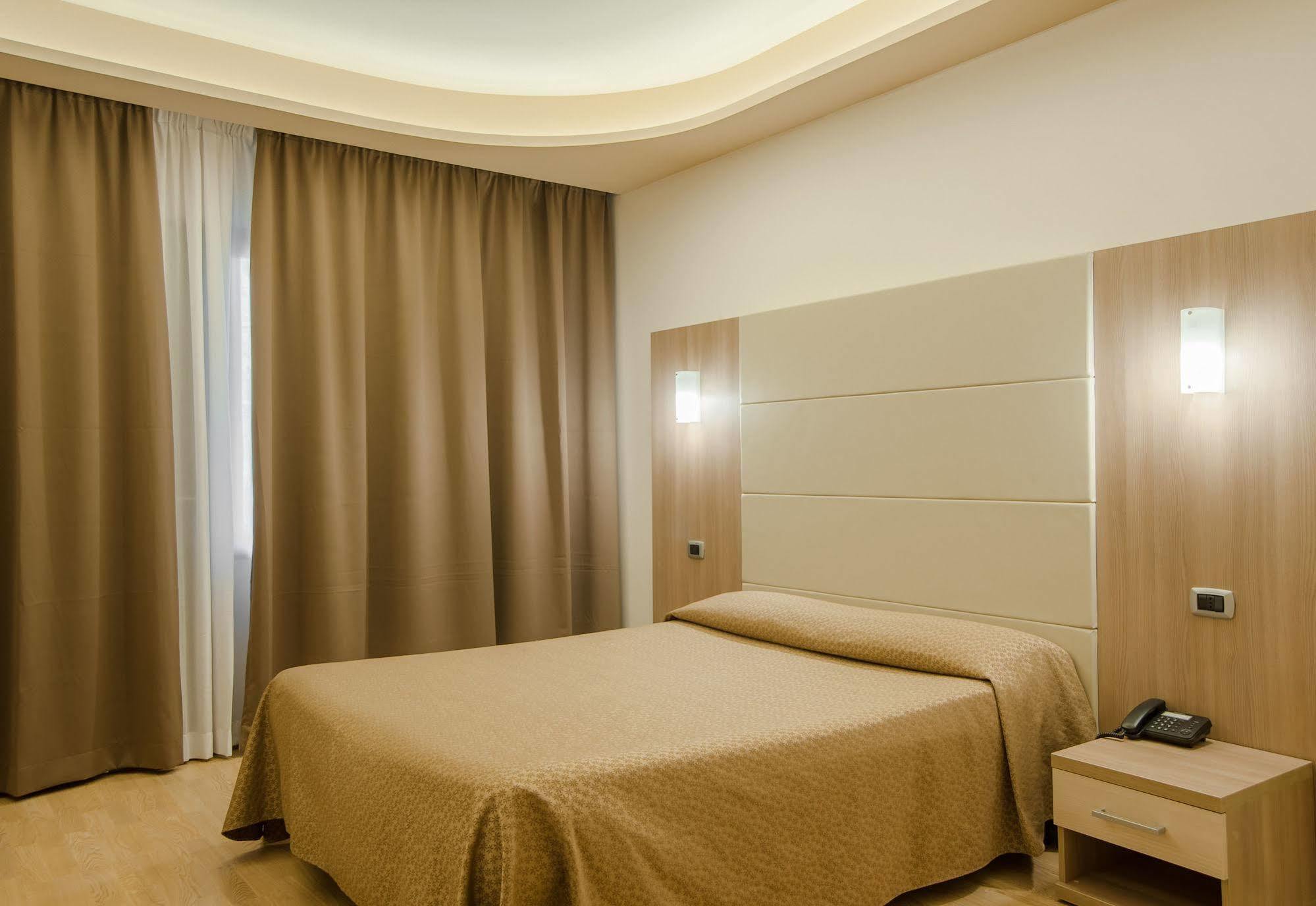 Hotel Boomerang Roma 3*
