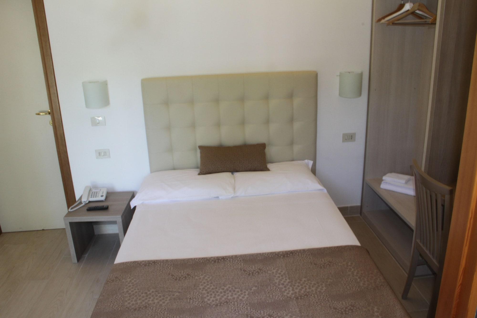 Hotel Boomerang 3*